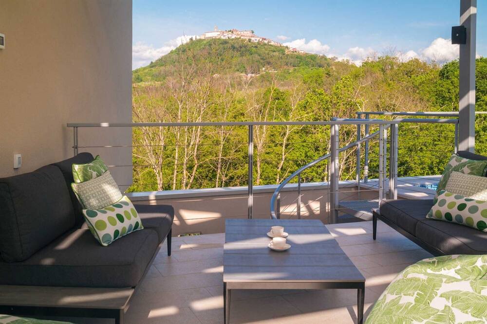 Photo of Patio Balcony in Brkac