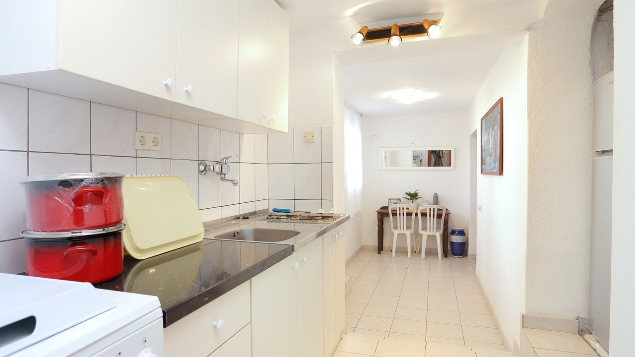 Photo of Kitchen in Okrug Donji