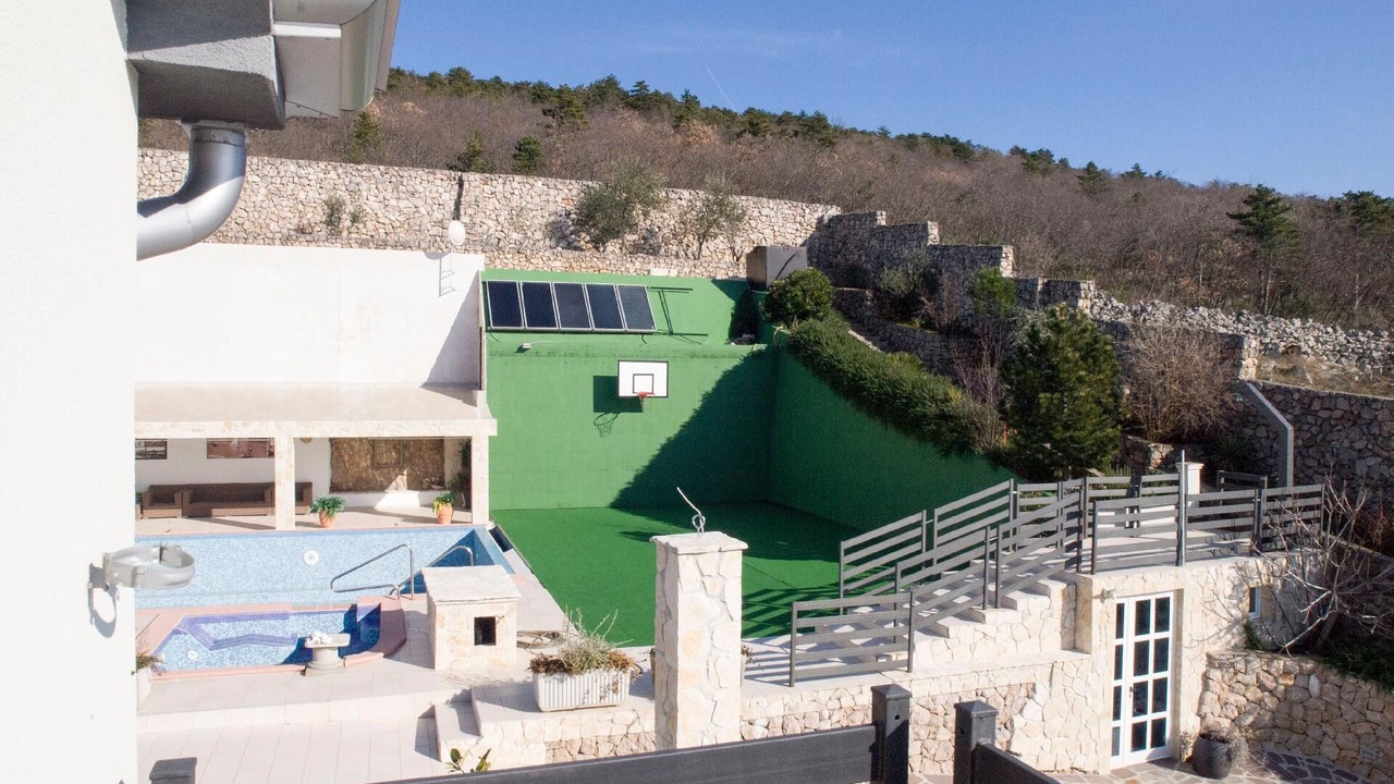 Photo of Outdoor in Klanfari