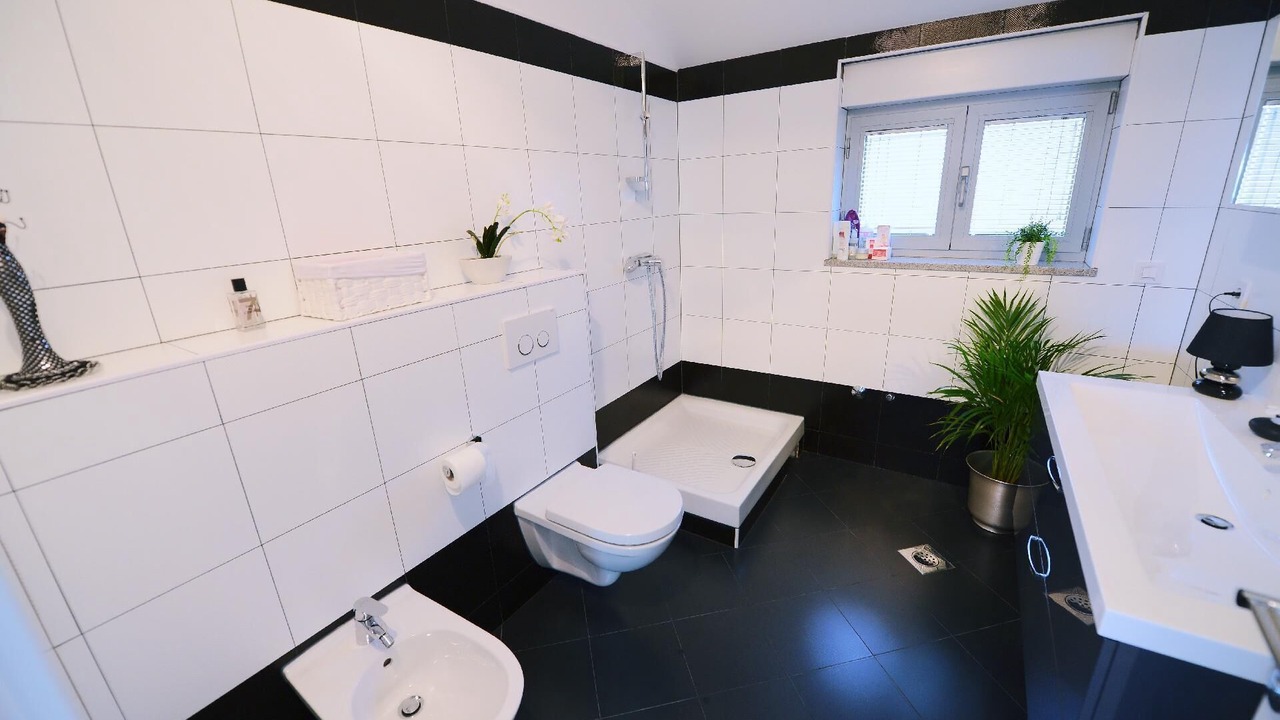 Photo of Bathroom in Klanfari