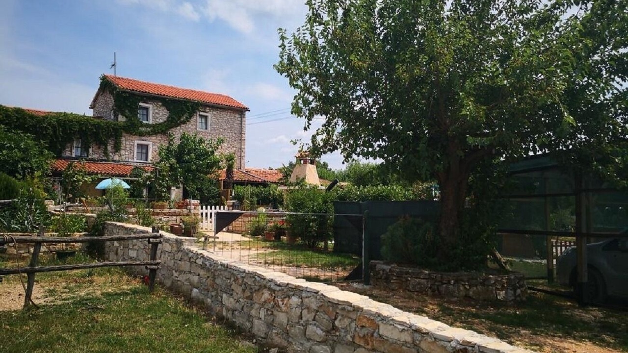 Photo of Outdoor in Vardica