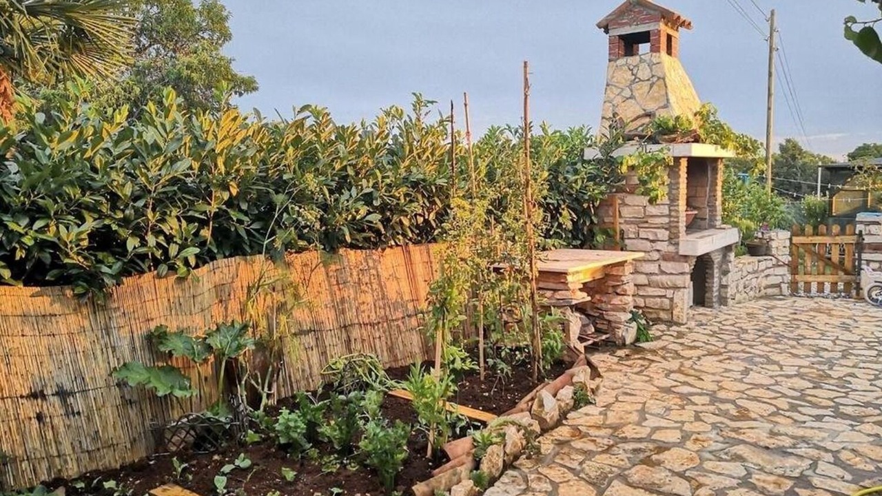 Photo of Outdoor in Vardica