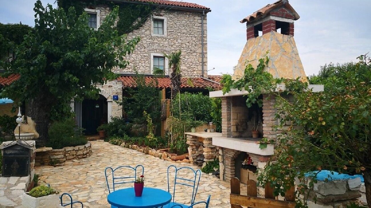 Photo of Outdoor in Vardica