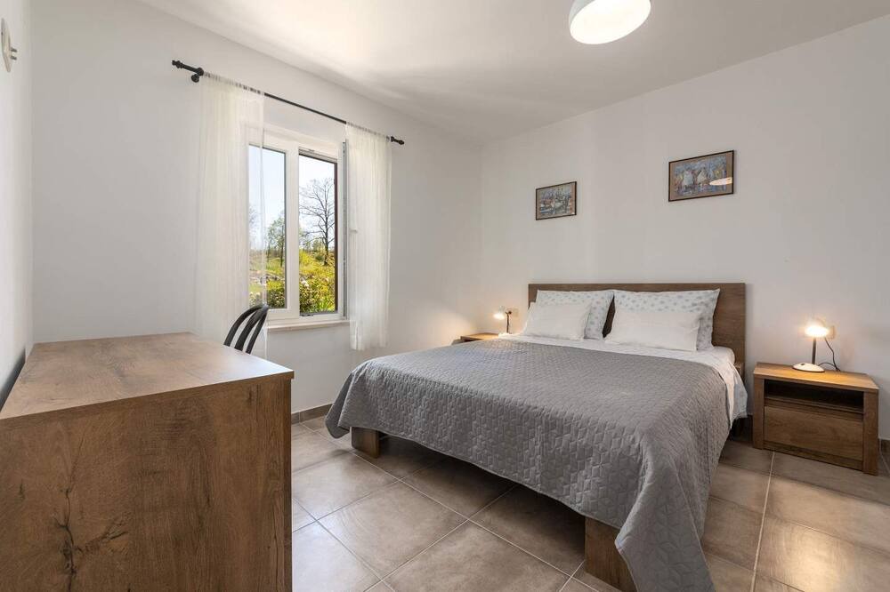 Photo of Bedroom in Sveta Jelena