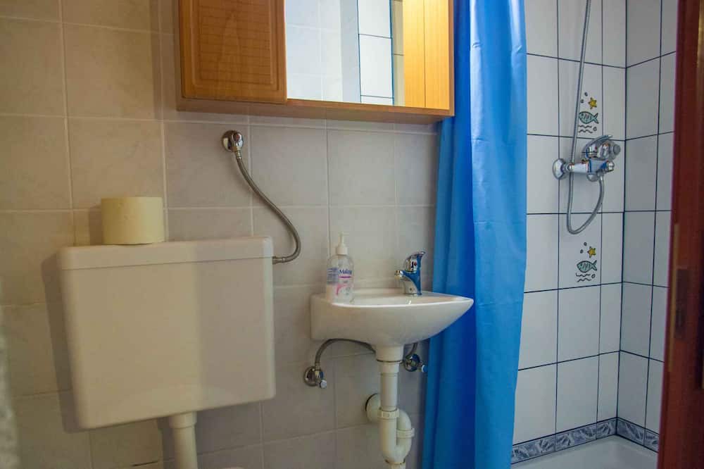 Photo of Bathroom in Orlec