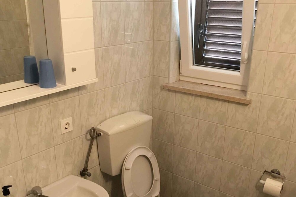 Photo of Bathroom in Valun