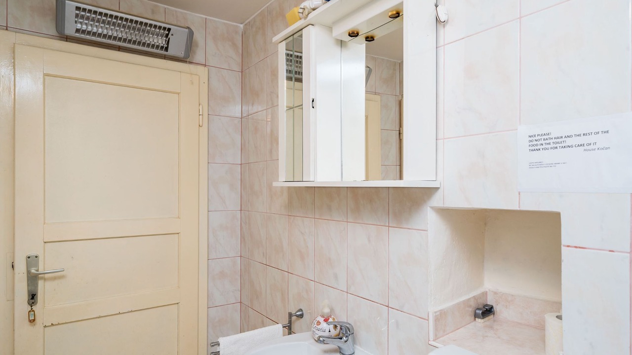 Photo of Bathroom in urinici