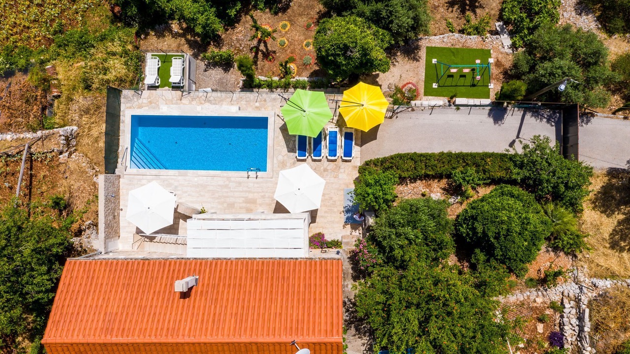 Photo of Outdoor in urinici