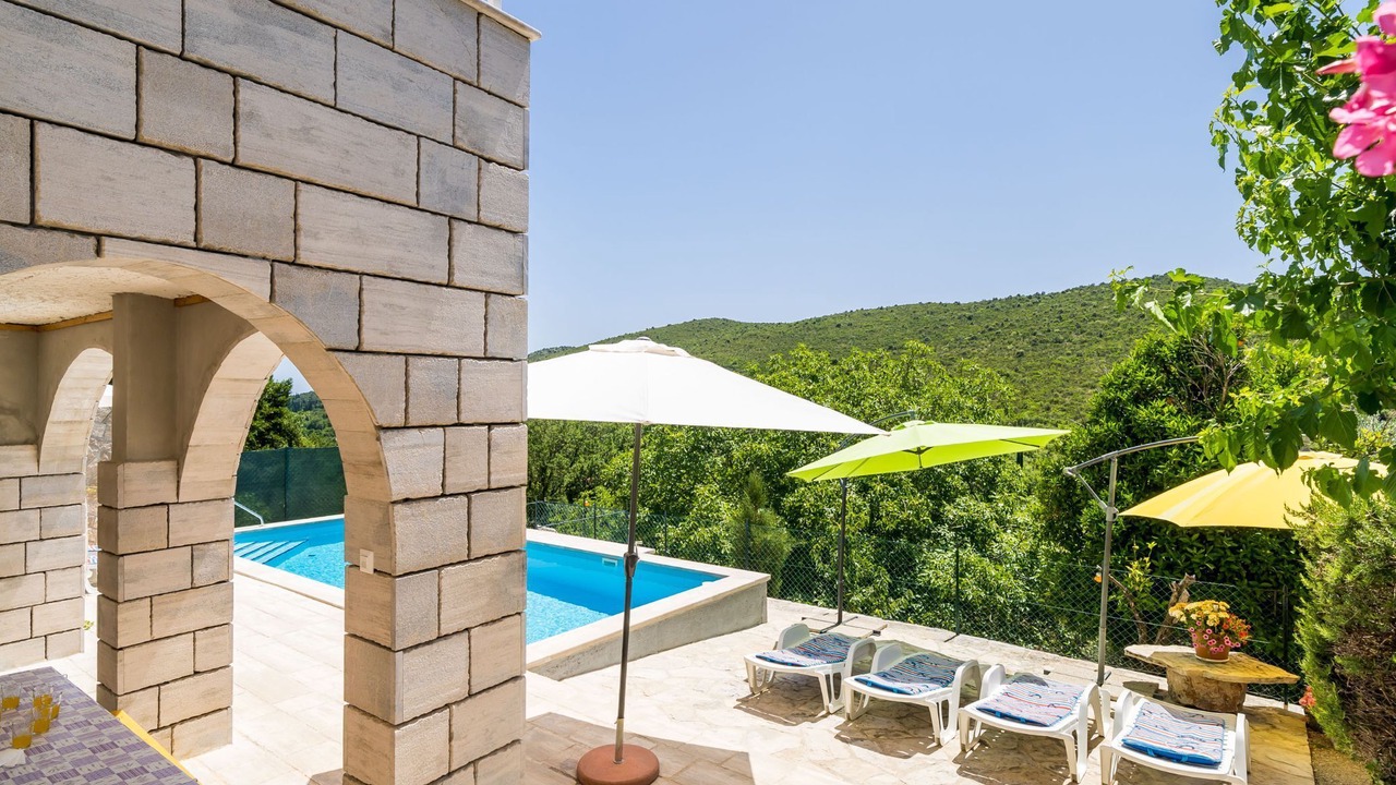 Photo of Outdoor in urinici