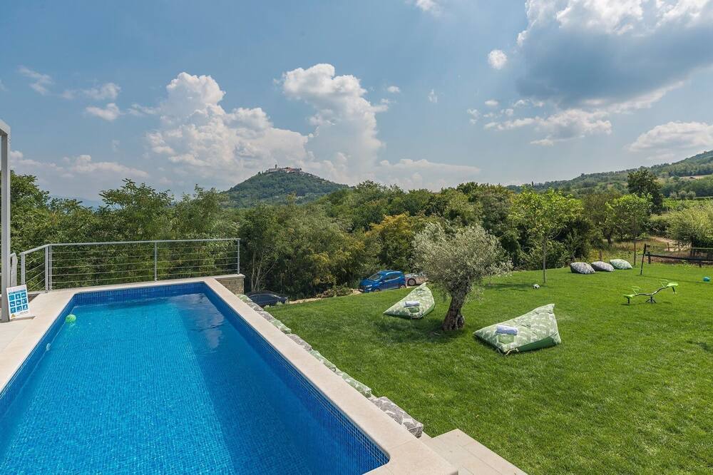 Photo of Outdoor in Brkac