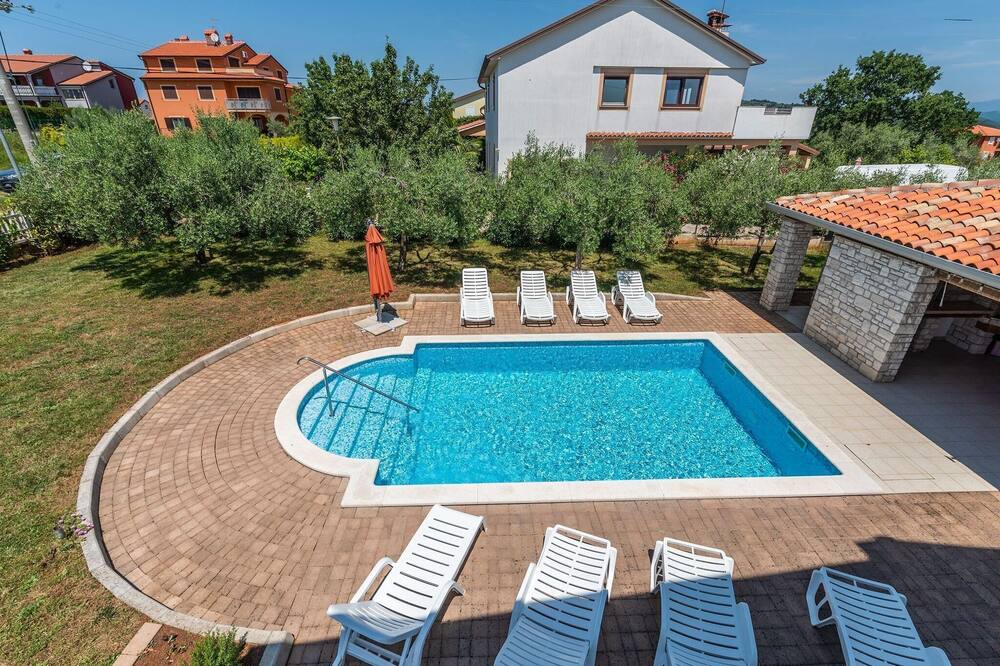 Photo of Outdoor in Kastel