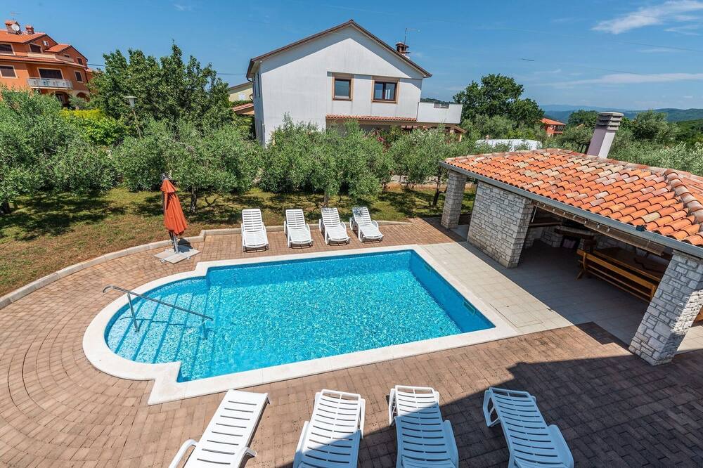 Photo of Outdoor in Kastel