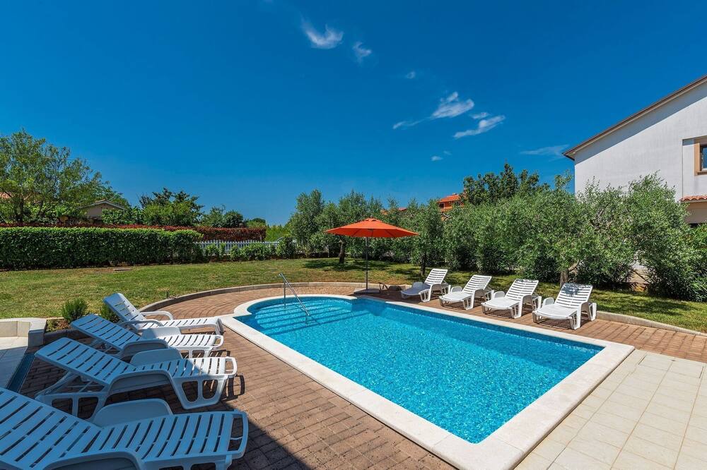 Photo of Outdoor in Kastel