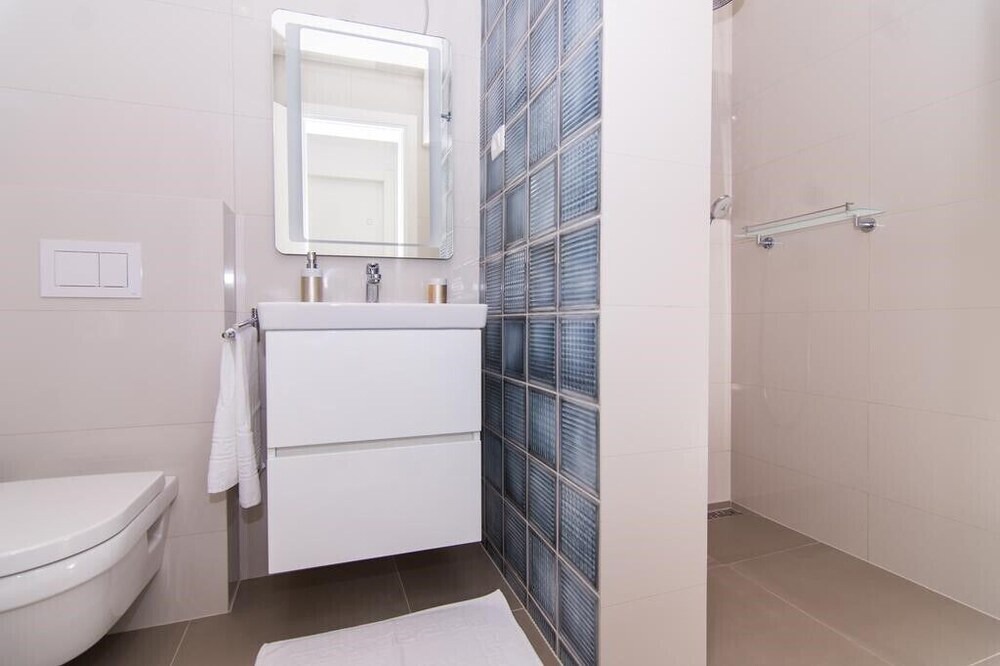Photo of Bathroom in Okrug Donji