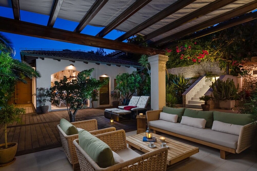 Photo of Patio Balcony in Milna