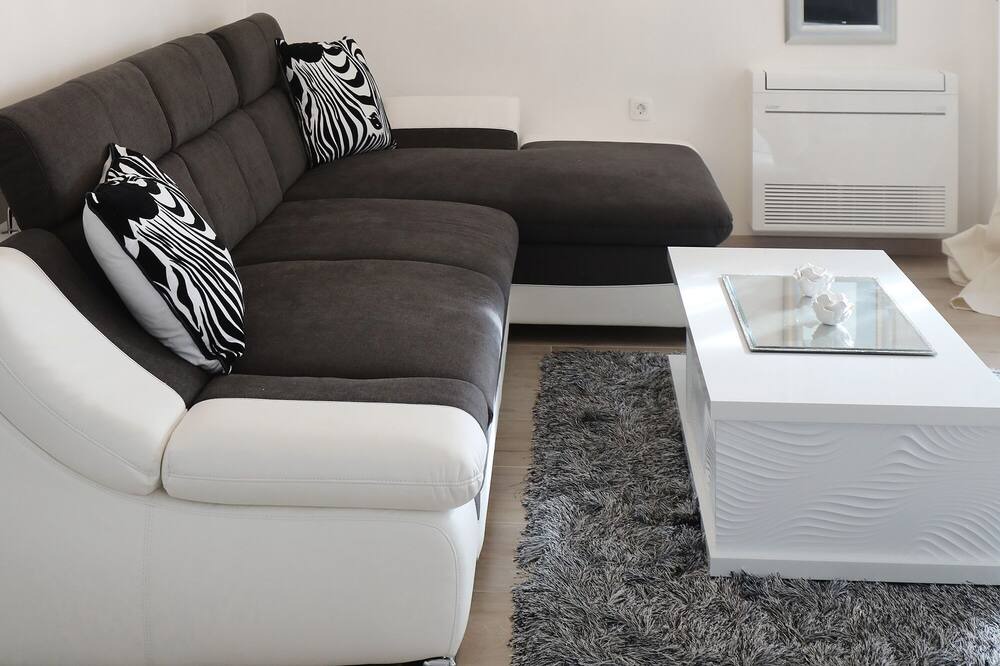 Photo of Livingroom in Sukosan