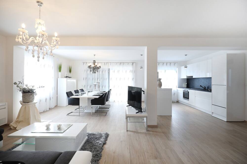 Photo of Livingroom in Sukosan