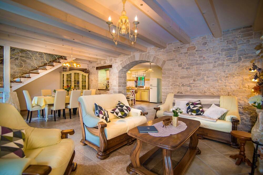 Photo of Livingroom in Krculi