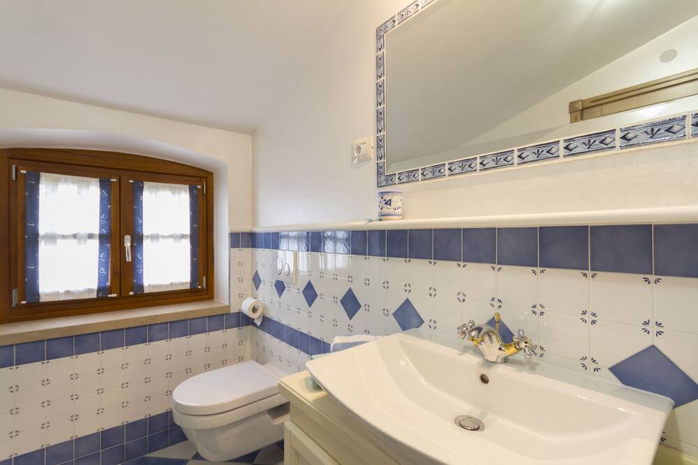 Photo of Bathroom in Krculi