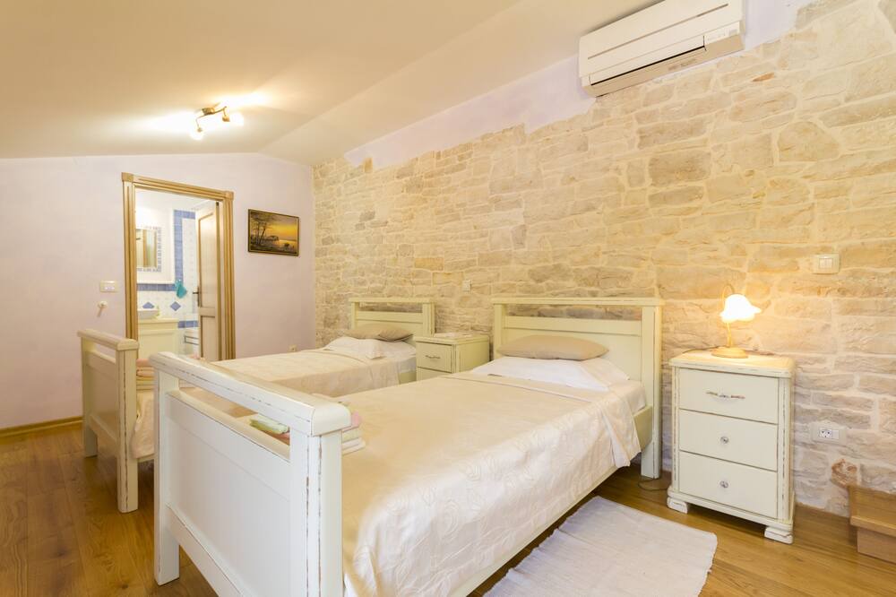 Photo of Bedroom in Krculi