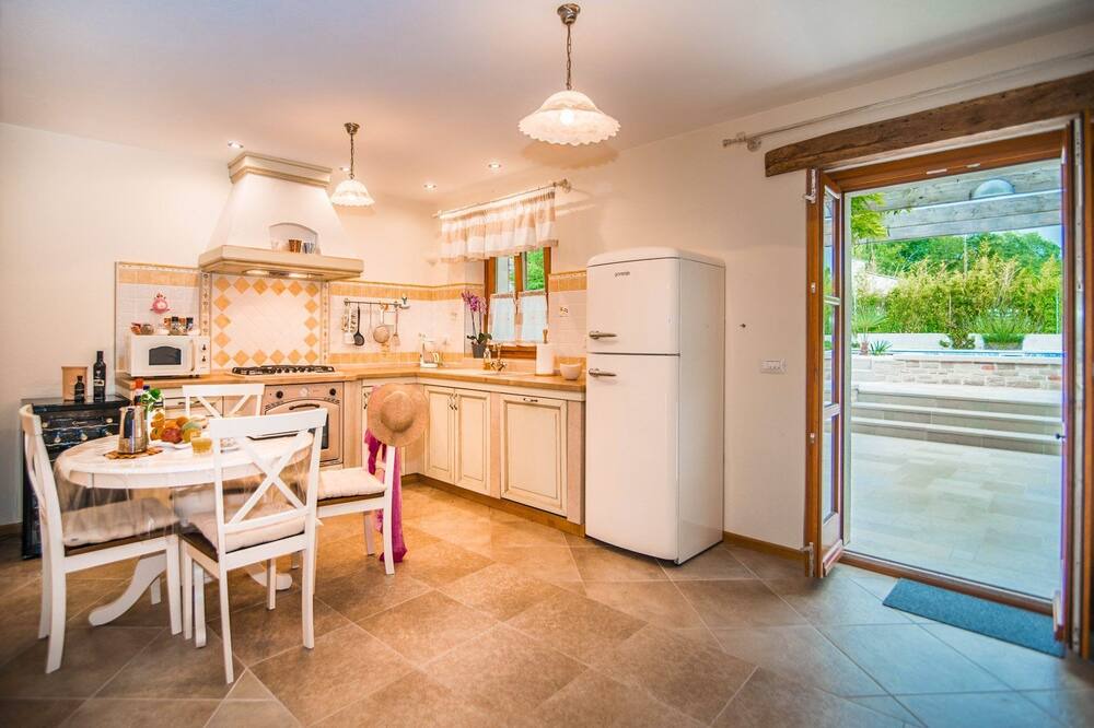 Photo of Kitchen in Krculi