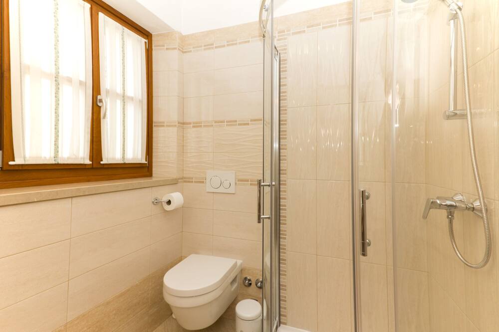Photo of Bathroom in Krculi