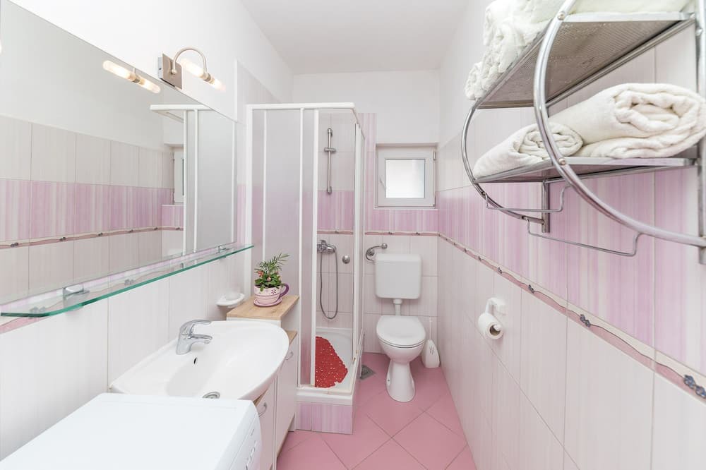 Photo of Bathroom in Okrug Gornji