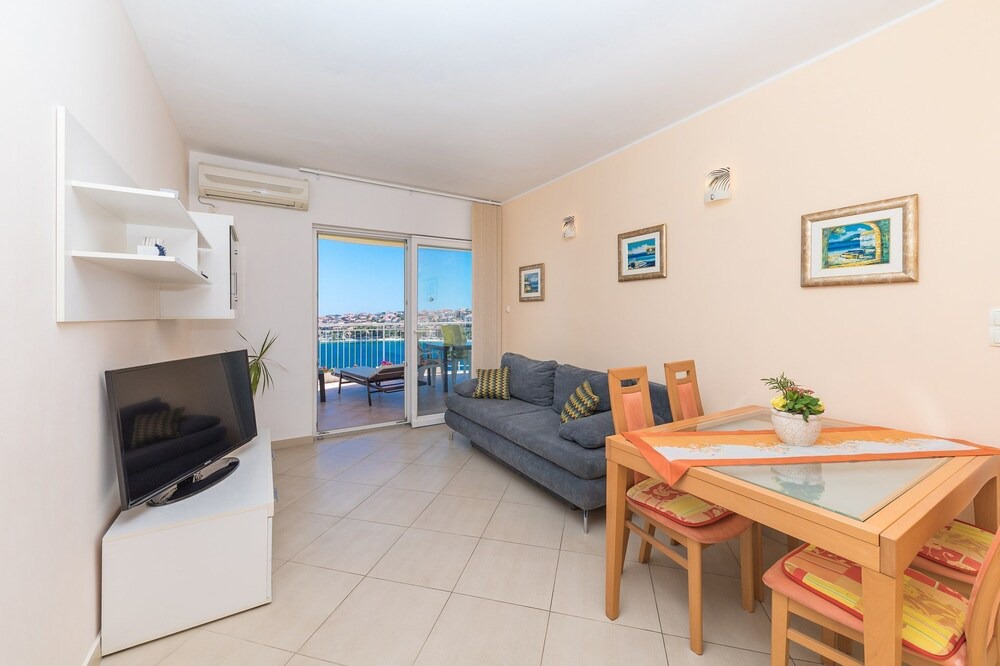 Photo of Livingroom in Okrug Gornji