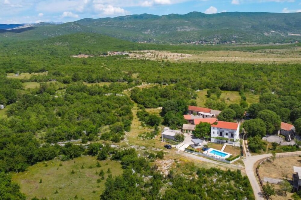 Photo of Outdoor in Dicmo