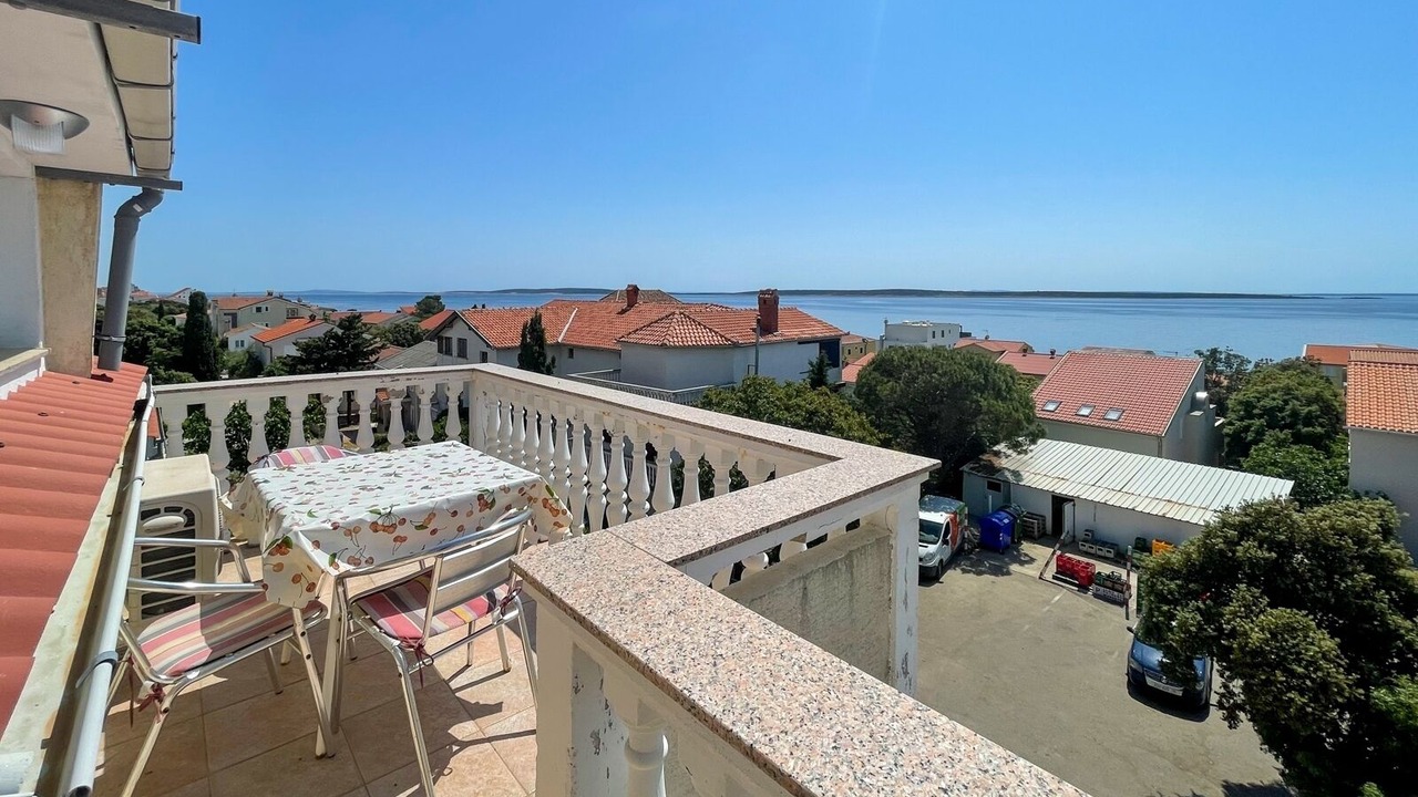 Photo of Outdoor in Mandre