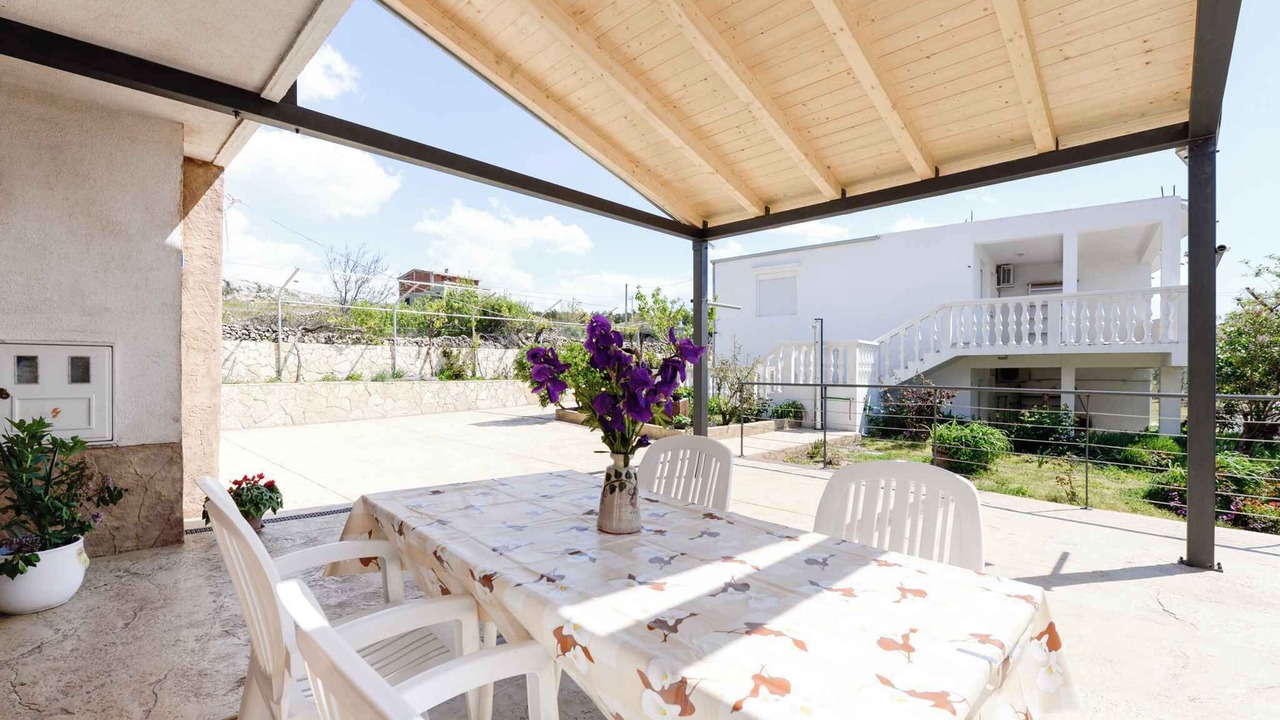 Photo of Outdoor in Rtina