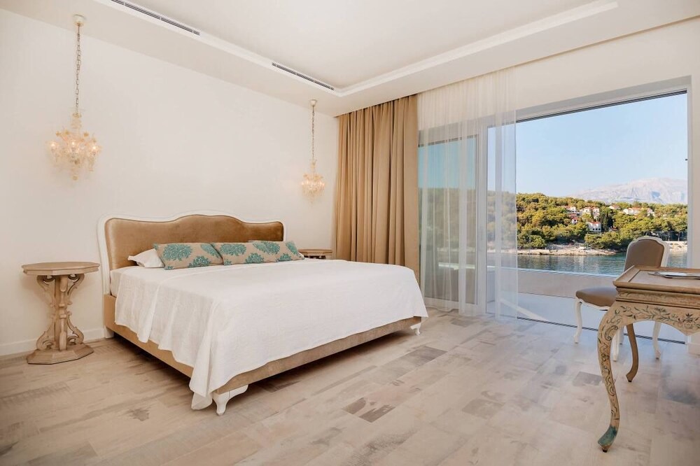 Photo of Bedroom in Sumartin
