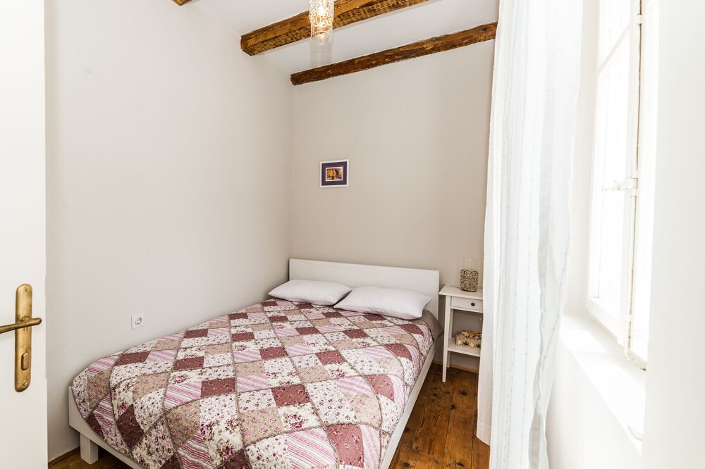 Photo of Bedroom in Savar