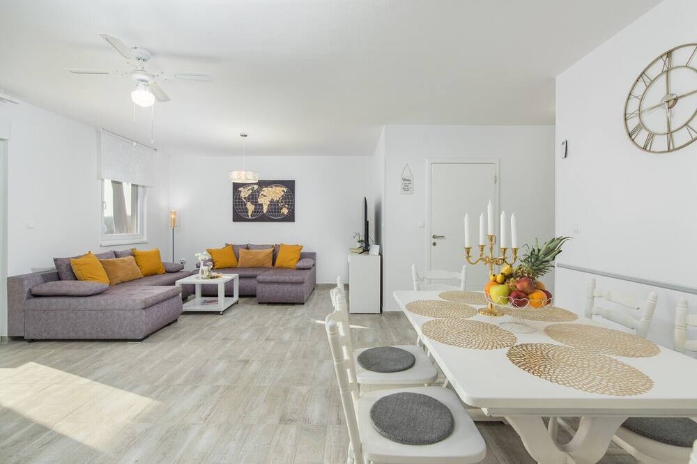 Photo of Livingroom in Babici