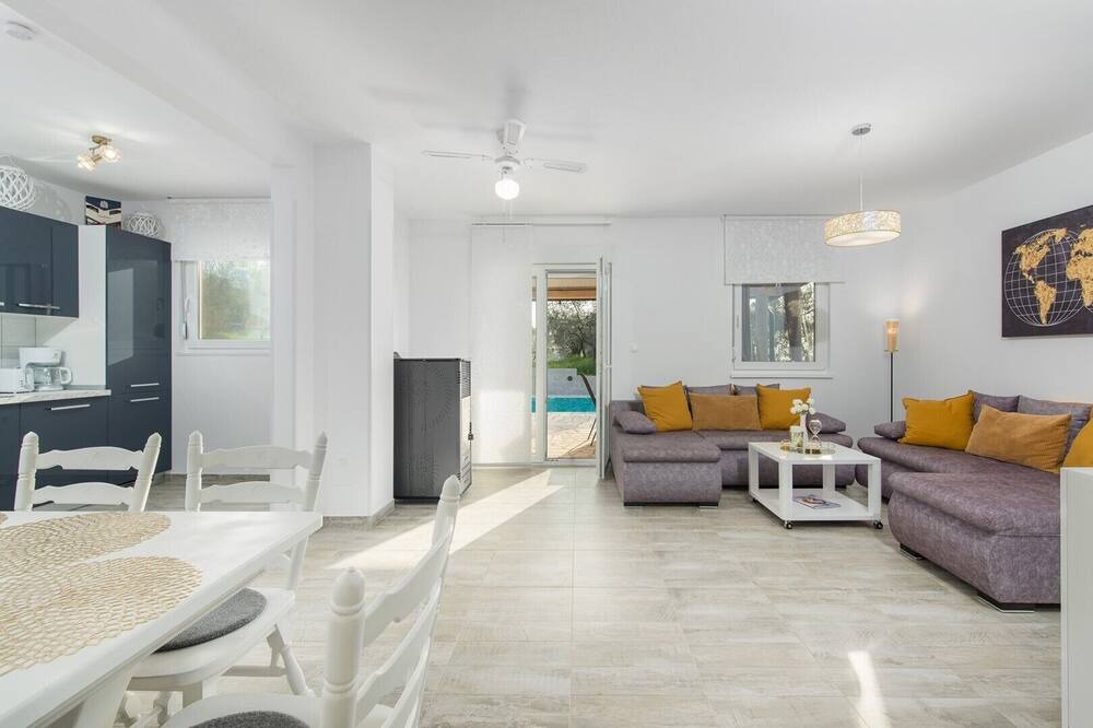 Photo of Livingroom in Babici