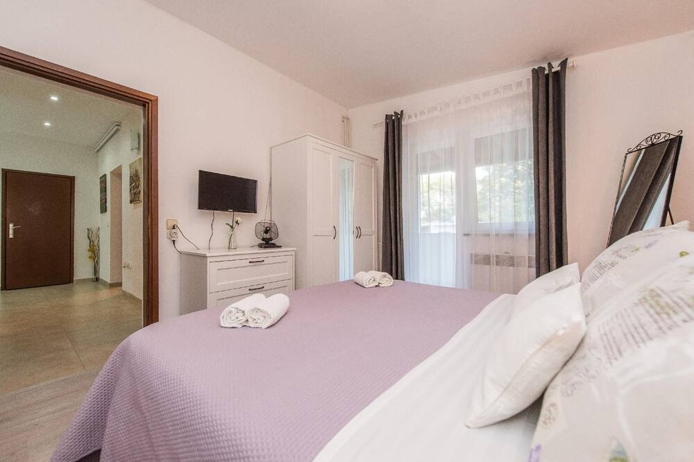 Photo of Bedroom in Posedarje