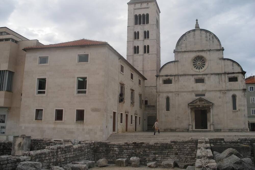 Photo of Others in Gornji Karin
