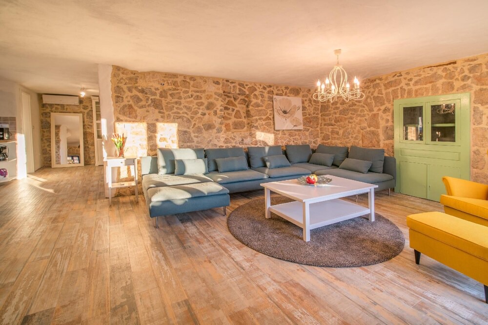 Photo of Livingroom in Garica