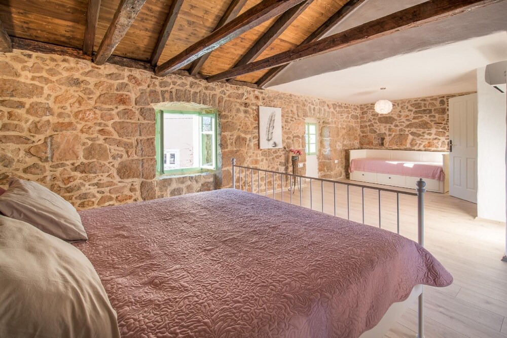 Photo of Bedroom in Garica
