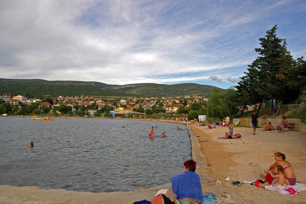 Photo of Others in Gornji Karin