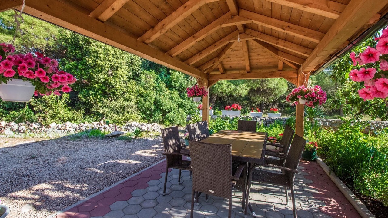 Photo of Outdoor in Grebastica