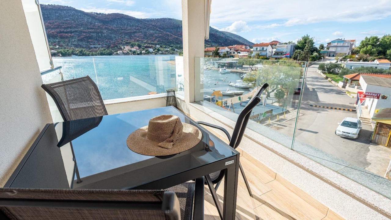 Photo of Outdoor in Grebastica