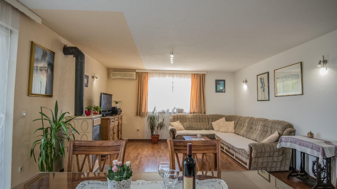 Photo of Livingroom in Grubine