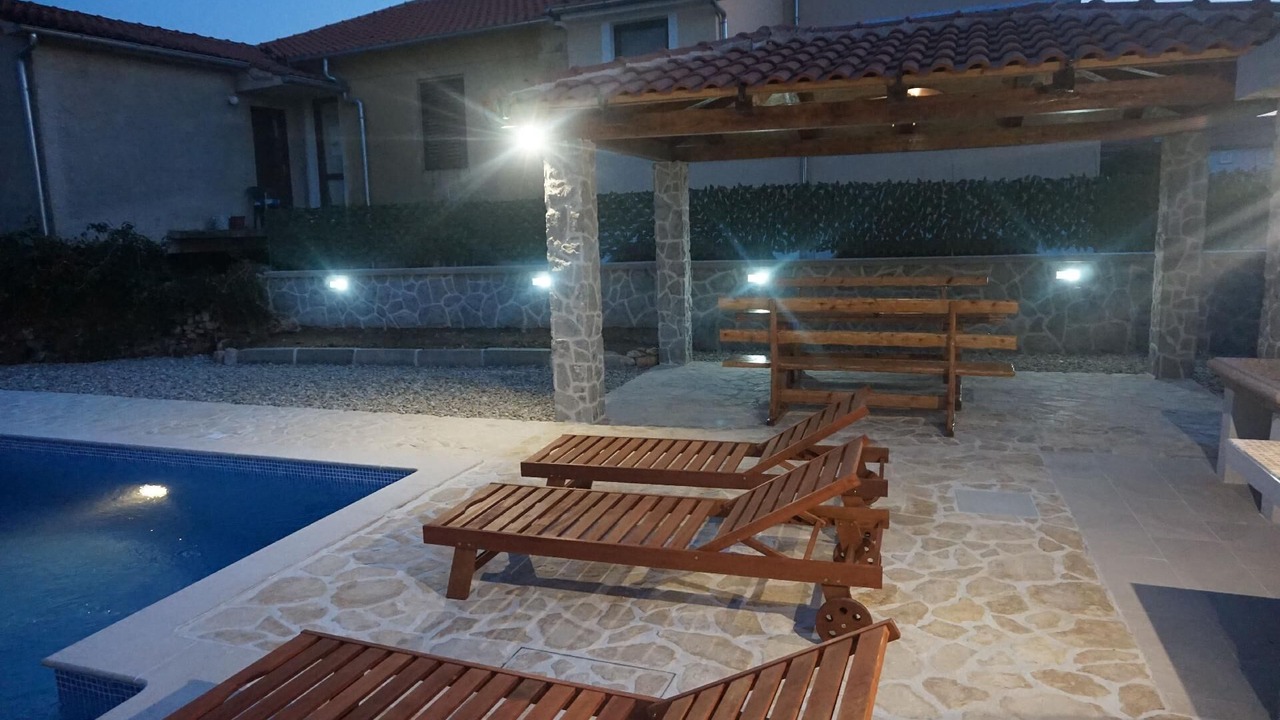 Photo of Outdoor in Gabonjin