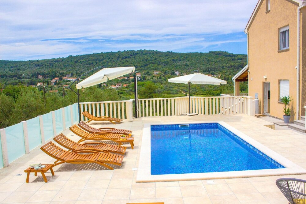 Photo of Outdoor in Brbinj