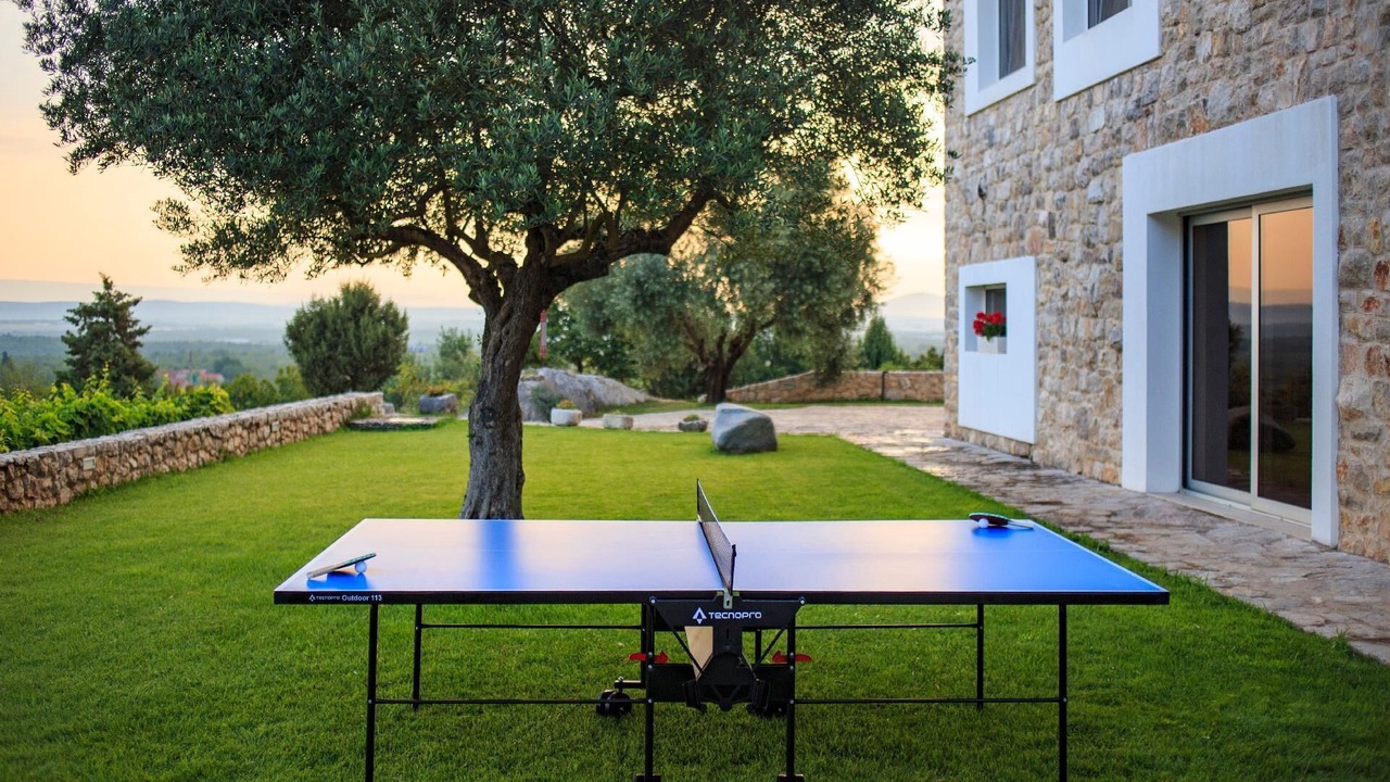 Photo of Outdoor in Trn