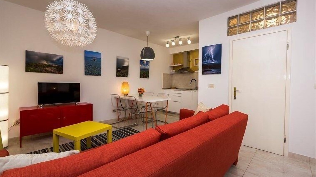 Photo of Livingroom in Cove Murtar