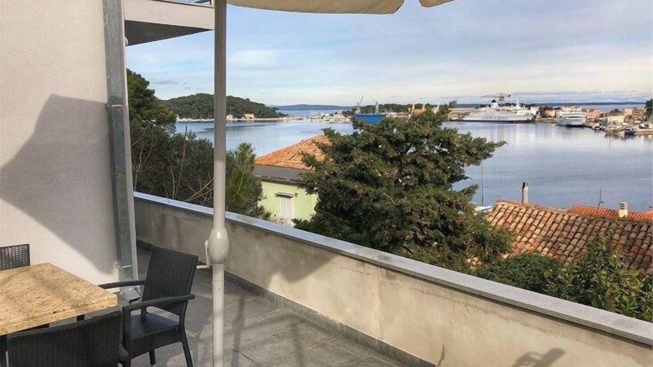 Photo of Outdoor in Cove Murtar