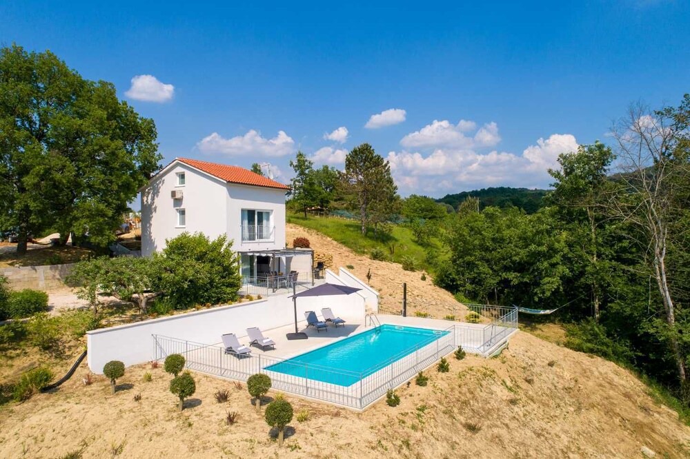 Photo of Outdoor in Pazin