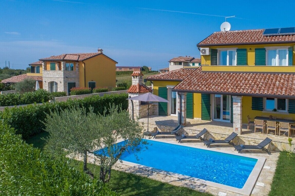 Photo of Outdoor in Nova Vas
